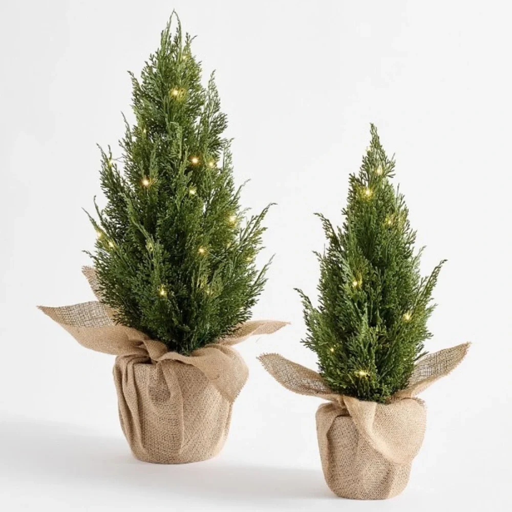 NWT Pottery Barn Small Lit Topiary Tree with Burlap Base - Picture 4 of 4